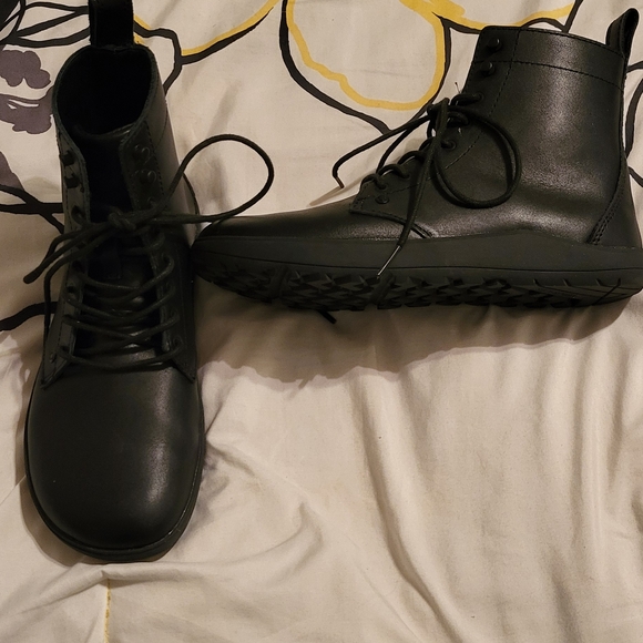 Women's Black Lace Up Boots - Picture 2 of 5
